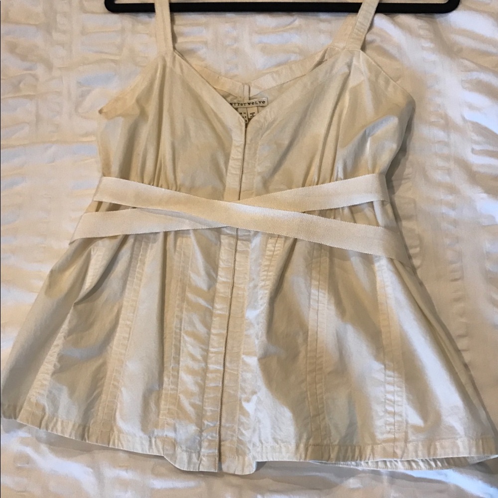 NWT Twenty8twelve top, ivory, size 6 Cami